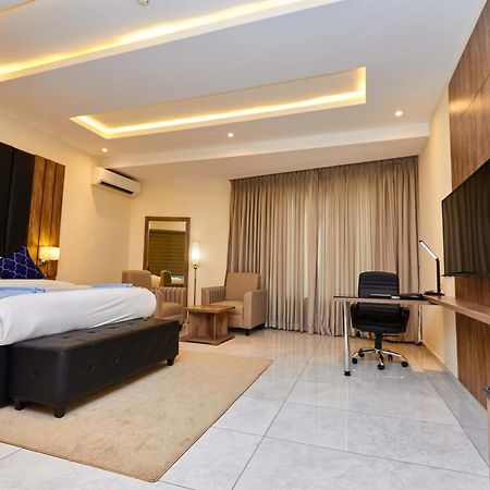 Vintano Hotel Lekki Bagian luar foto