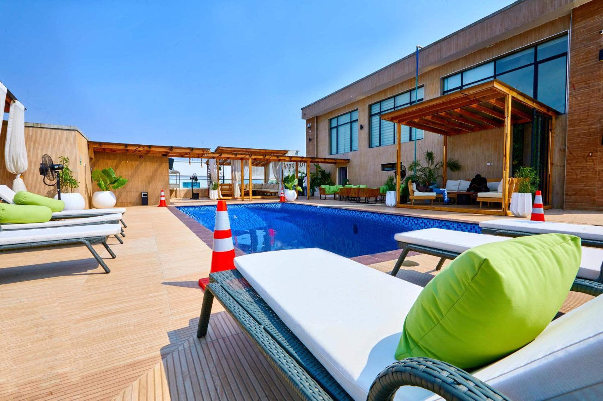 Vintano Hotel Lekki Bagian luar foto