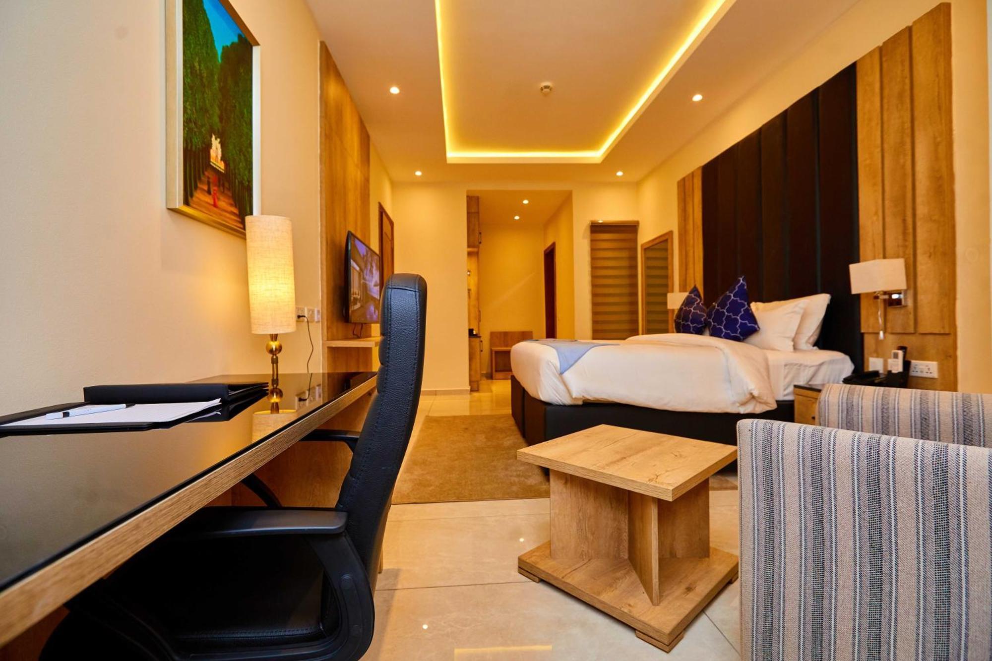 Vintano Hotel Lekki Bagian luar foto