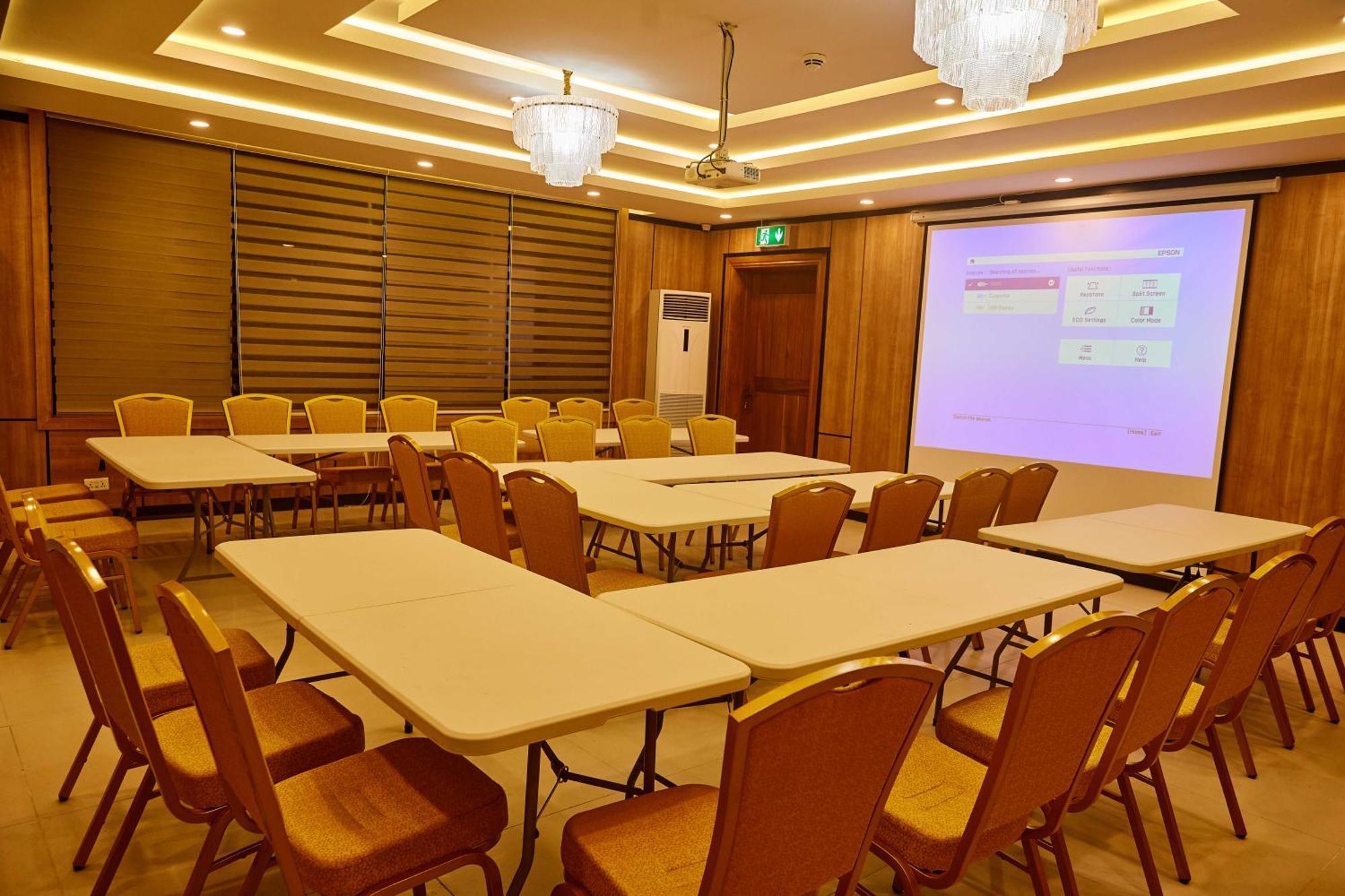Vintano Hotel Lekki Bagian luar foto