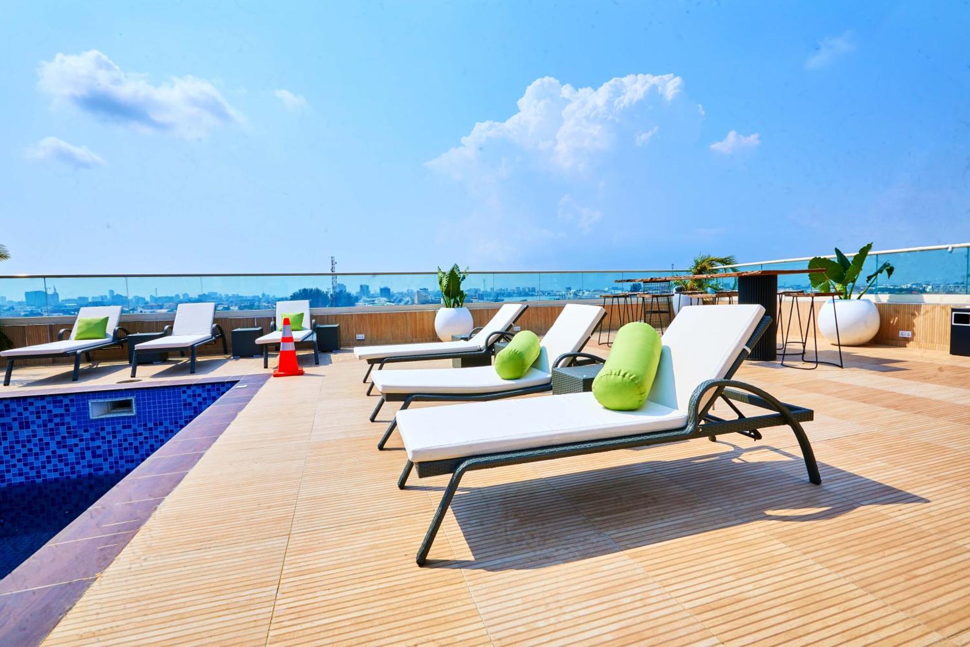 Vintano Hotel Lekki Bagian luar foto
