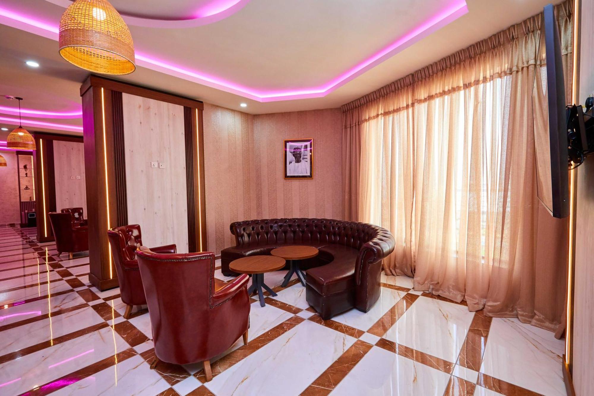Vintano Hotel Lekki Bagian luar foto