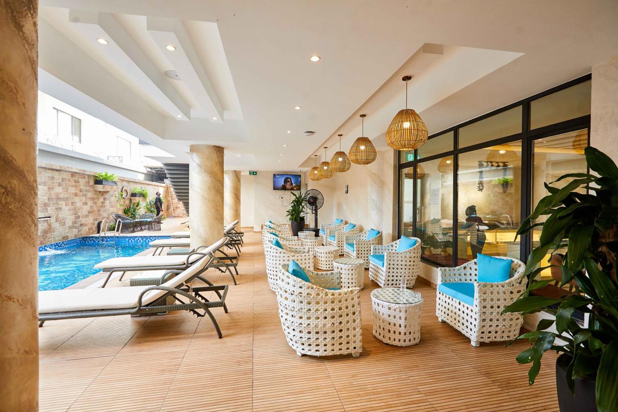Vintano Hotel Lekki Bagian luar foto