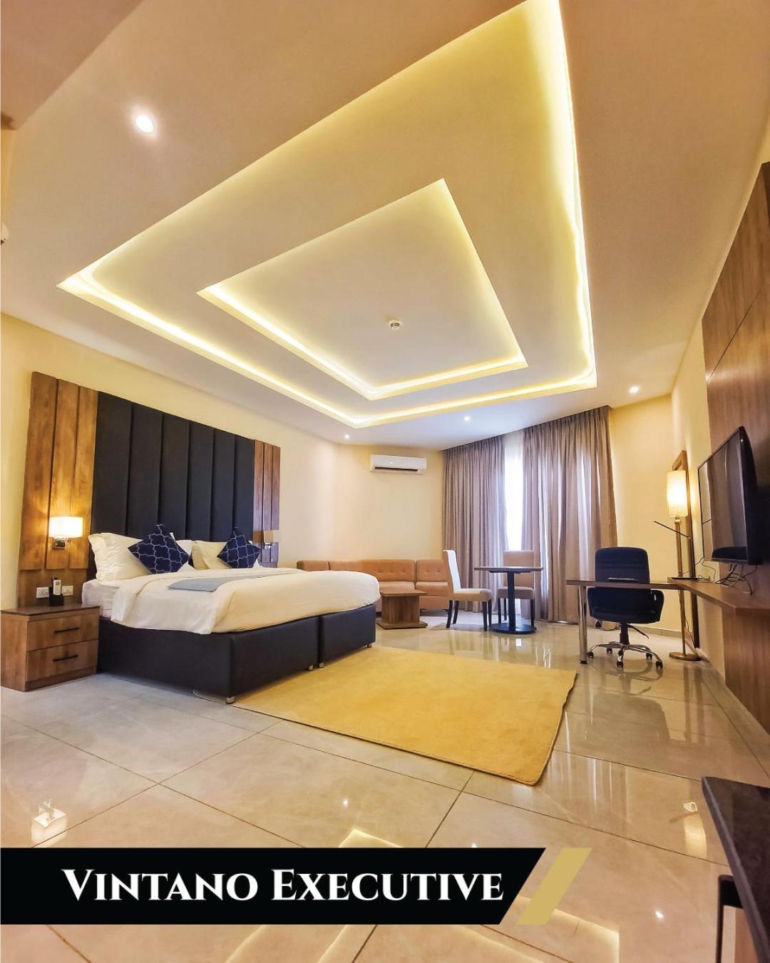 Vintano Hotel Lekki Bagian luar foto