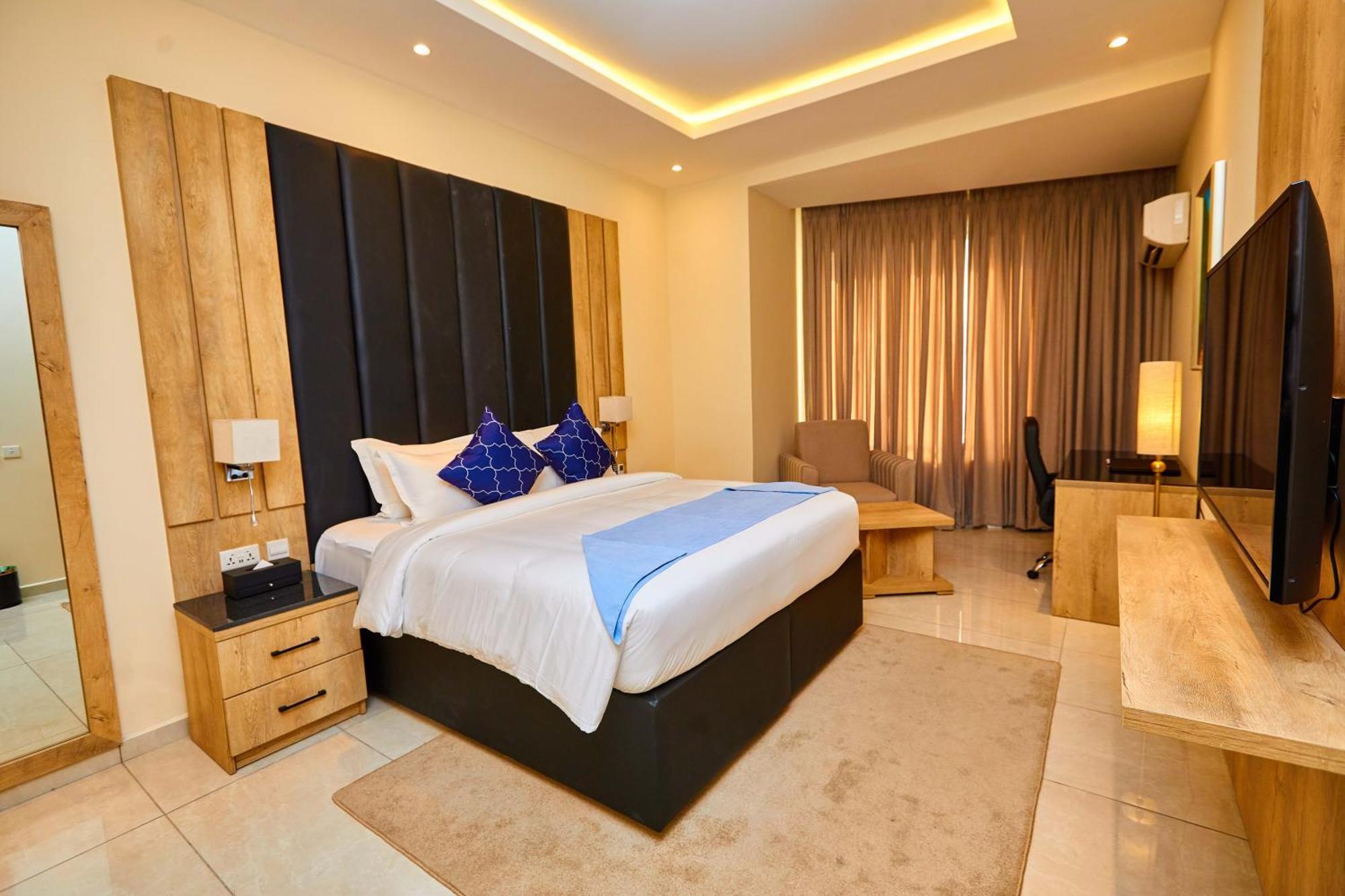 Vintano Hotel Lekki Bagian luar foto